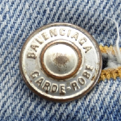 【Mã giảm giá】Áo khoác denim BALENCIAGA 636316