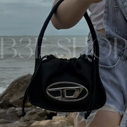 Túi chữ D Denim cho nữ - Thiết kế độc đáo, chất liệu cao cấp - Bag, Len, Đeo Vai, Da  476221