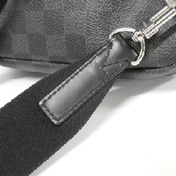 Túi đeo chéo Louis Vuitton Damier Graphite Avenue N41719 612094