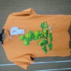 Áo phông Uniqlo newtag size Xs 14900