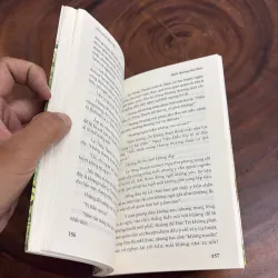 II Hắc Bạch Kiếm Yêu: Mạch Thượng Hoa Khai - Hoàng Ngọc (Dịch) - 2016 1000937