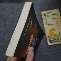 Thân phận con người - Andre Malraux 733933