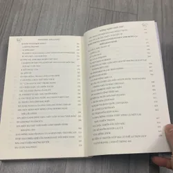 Những người khốn khổ - vitor hugo. 7a1 731150