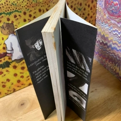 Mắt Xanh Tóc Đen - Marguerite Duras 539881