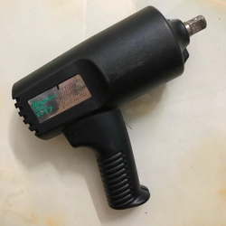 Máy Bu lông 12V Nhật. Có đóng pin sẳn. 370923