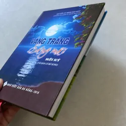 Vầng trăng sáng mãi - Nguyễn Vũ Minh Nguyệt 561444