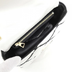 Túi đeo vai Louis Vuitton GO-14 MM M22890 609306