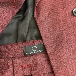 Set đồ vest công sở thanh lịch. Size S, màu đỏ tía, sử dụng 1 lần duy nhất 606238