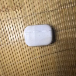 tai nghe airpods pro