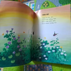 Thơ ở nhà trẻ 1027668