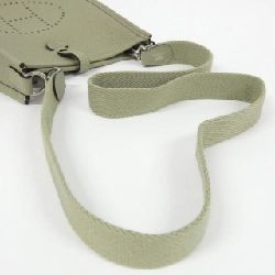 【Sản phẩm chưa sử dụng】Túi xách vai Hermès Evelyne Amazon dây đeo ngắn 16cm 085945CK 610887