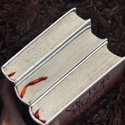 Trọn bộ 3 tập Những người khốn khổ 995034