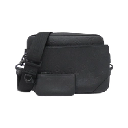 Túi đeo chéo Louis Vuitton Monogram Shadow Trio M46602