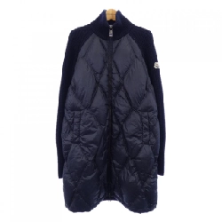 Moncler MONCLER F20939B51800 Áo khoác lông