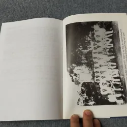 LÊ MINH ĐỨC CUỘC ĐỜI NGƯỜI THỢ (TỰ TRUYỆN) 729275