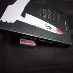 SÁU ĐỢT THỨC TỈNH - MUR LAFFERTY 701058