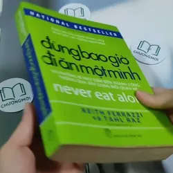 Đừng Bao Giờ Đi Ăn Một Mình 705698