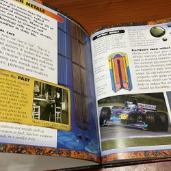 PICTURE BOOK Science files metals 536342