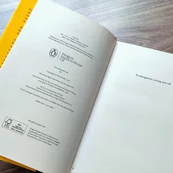 Just Like You: Two Opposites Fall Unexpectedly in Love - Nick Hornby 723014