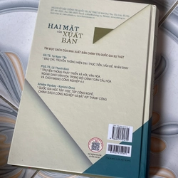 Hai mặt của xuất bản  550580