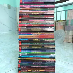 Sách Người khăn trắng 934640