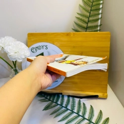 [Sách 2hand từ US] Like new 90% - Ode to a Commode: A Novel của Sara Pennypacker 477994