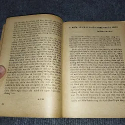 MẤY VẤN ĐỀ NGHỆ THUẬT CHÈO 992284