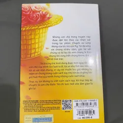 Con chó mang giỏ hoa hồng 1008108