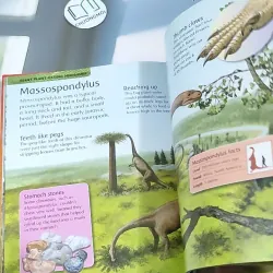 [MIỄN PHÍ BỌC SÁCH] Dinosaurs: Step into the world of the dinosaurs 990371