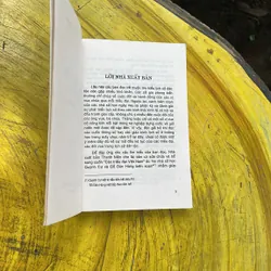 COMBO CHUYỆN CÁC BÀ HOÀNG TRONG LỊCH SỬ VIỆT NAM & CÁC TRIỀU ĐẠI VIỆT NAM 702066