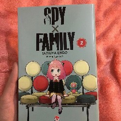manga: spy x family vol2