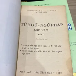 TỪ NGỮ - NGỮ PHÁP LỚP NĂM, TẬP I (XB 1993) 994026