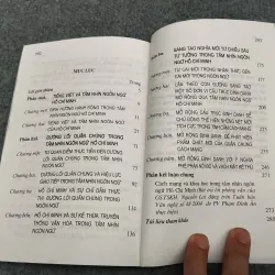 HỒ CHÍ MINH: TẦM NHÌN NGÔN NGỮ 990639