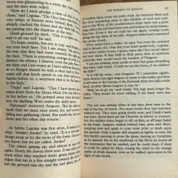 The Lord of the Rings: The Two Towers - J. R. R. Tolkien 787573