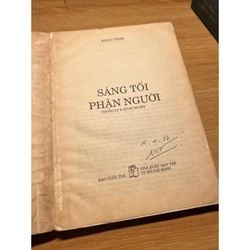 SÁNG TỐI PHẬN NGƯỜI 453485