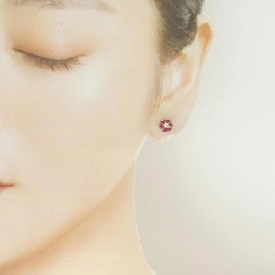 K18YG Hoa Hồng Ruby Bông Tai - Hàng hiệu Chính hãng 864691