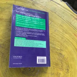 A PRACTICAL ENGLISH USAGE - MICHAEL SWAN 737245