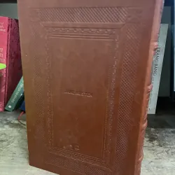 Kiêu hãnh và định kiến - sách decor bìa giả da 799643