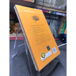 Tư duy như một kẻ lập dị 2015 mới 80% ố bẩn bụng sách nhẹ Steven D Levitt và Stephen J Bubner HPB2206 SÁCH KỸ NĂNG 915765