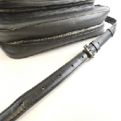 Túi đeo vai Louis Vuitton Taiga Nile - Hàng hiệu Chính hãng 802633