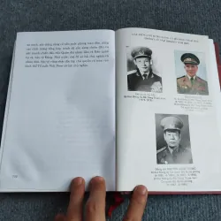 LỊCH SỬ ĐẢNG BỘ BỘ TỔNG THAM MƯU CƠ QUAN BỘ QUỐC PHÒNG (1945 - 2005) TẬP II 694816