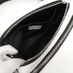 Túi đeo chéo Louis Vuitton Taiga Lama Alpha M31069 613401