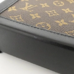 Túi xách vai Louis Vuitton Monogram Pochette Trunk Vertical M63913 612151