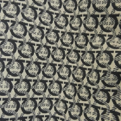 Quần SALVATORE FERRAGAMO - Hàng hiệu Authentic 890660