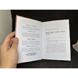 [Phiên Chợ Sách Cũ] Đời Thay Đổi Khi Ta Thay Đồ (Bìa cứng), 2017 - George Brescia S2511 SBM - VĂN HỌC - SBM2911-107 922103