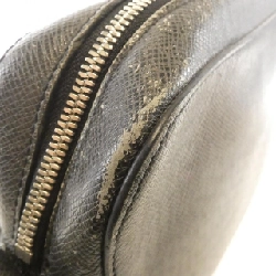 Túi đeo chéo Louis Vuitton Taiga Anton PM M34408 - Hàng hiệu Chính hãng 764810