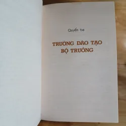 Trường Đào Tạo Bộ Trưởng (Tiểu Thuyết Bộ Ba) Nxb Cầu Vồng - Mi-kha-in Cô-lê-xnhi-cốp 799318