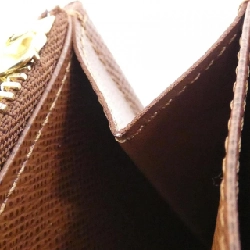 Ví Louis Vuitton Monogram Zippy M42616 620424