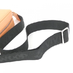 【Sản phẩm mới】Túi đeo vai Vivienne Westwood 43040086U 613997