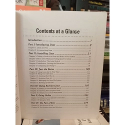 Red Hat Linux For Dummies - Jon "maddog" Hall and Paul G. Sery 449598
